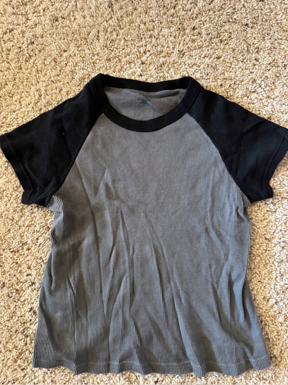 Brandy Melville Black and Gray Ribbed Raglan Tee